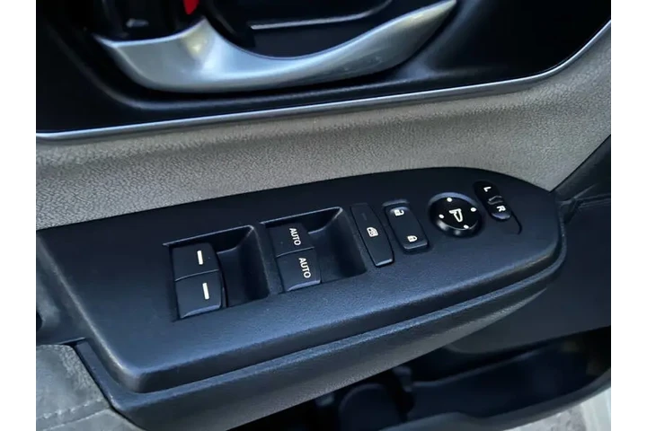 $16997 : 2018 CR-V EX image 9