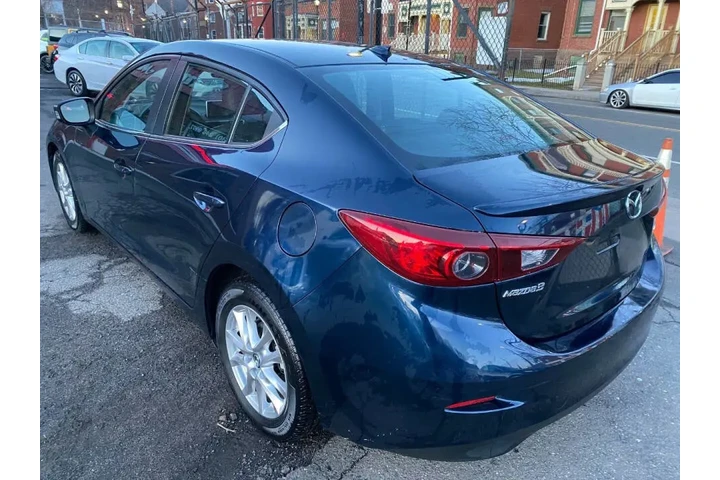 2014 3 i Grand Touring image 5