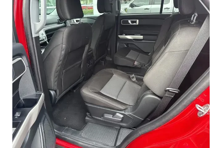$33114 : Ford Explorer 2023 AWD XLT 4 image 10