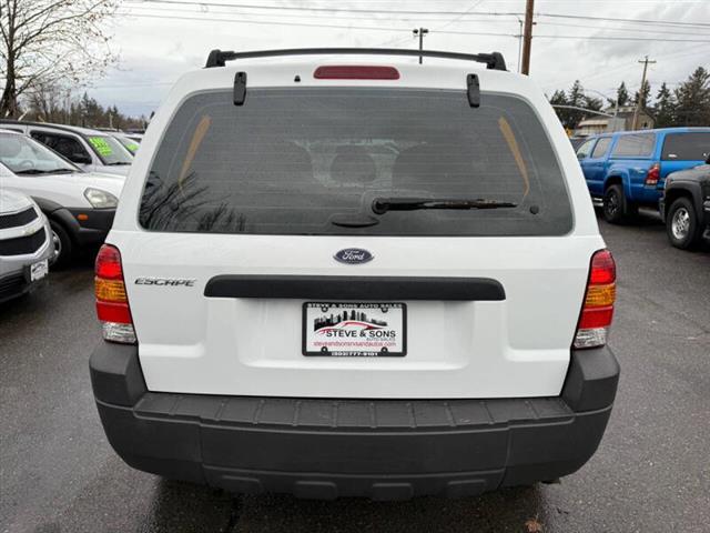 $7995 : 2006 Escape XLS image 8