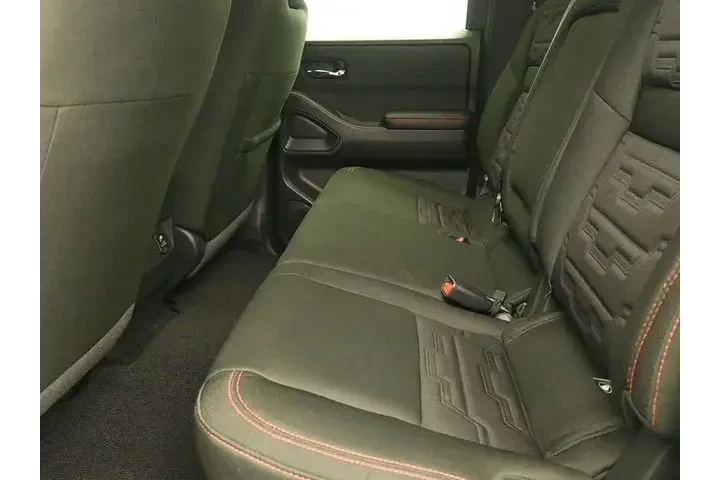 $35980 : Nissan Frontier 2025 4x2 S 4 image 9