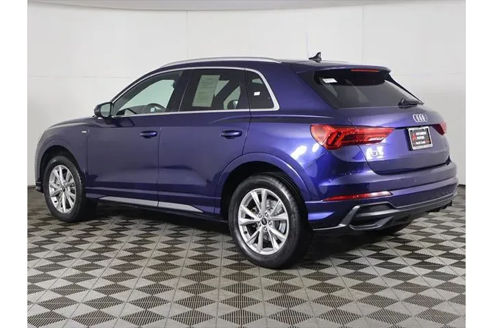 $24393 : Audi Q3 2022 AWD quattro S l image 7