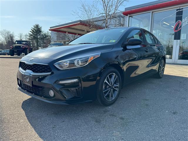 $14498 : 2019 Forte LXS image 1