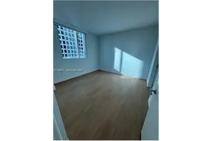 $4800 : Rental property with 2 bedro image 8