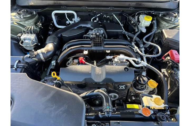 $15997 : Subaru Outback 2018 AWD 2.5i image 6