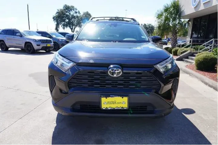$31888 : Toyota RAV4 2023 XLE 4dr SUV image 2