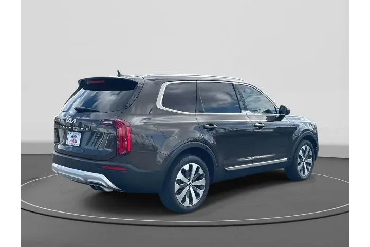 $28600 : Kia Telluride 2022 EX 4dr SU image 5