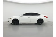 $13998 : Nissan Altima 2016 3.5 SL 4d thumbnail