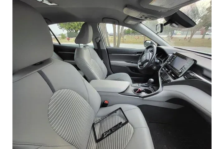 $22484 : Toyota Camry 2023 SE 4dr Sed image 8