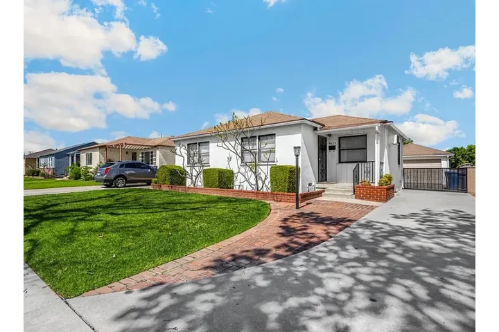 $1698 : Birney Tech Academy Elementary image 1