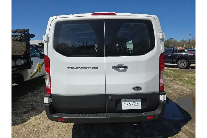 $35999 : Ford Transit 2024 250 3dr SW image 6