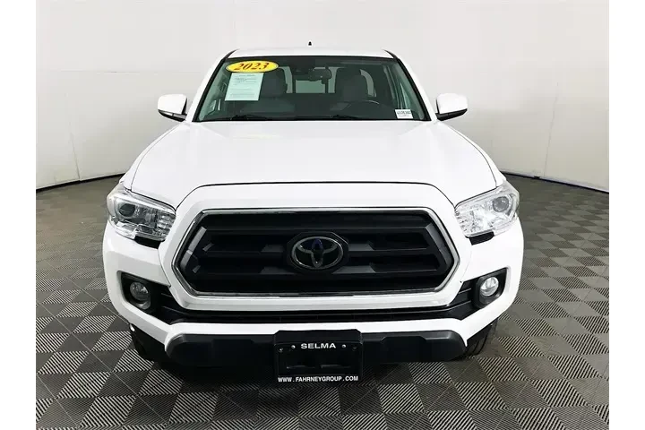 $31500 : Toyota Tacoma 2023 4x4 TRD O image 2