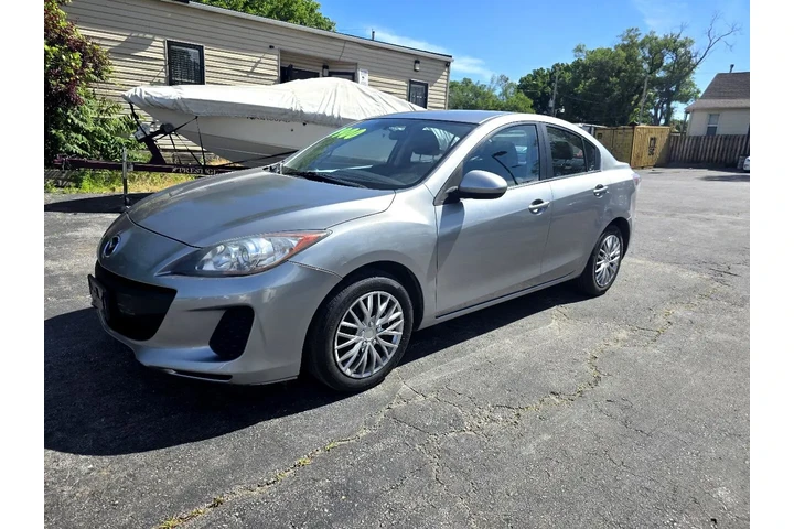 $4900 : 2013 MAZDA3 i SV AT 4-Door image 1