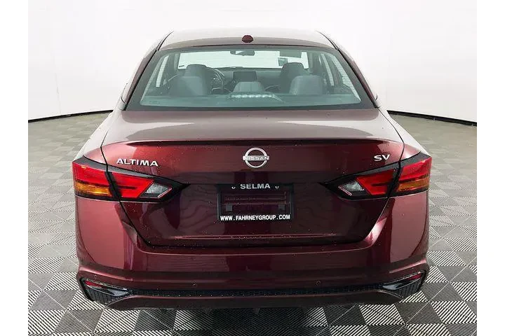 $19775 : Nissan Altima 2024 2.5 SV 4d image 8