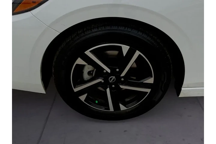 $22089 : Nissan Sentra 2024 SV 4dr Se image 9