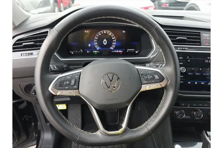 $21713 : Volkswagen Tiguan 2024 S 4dr image 10