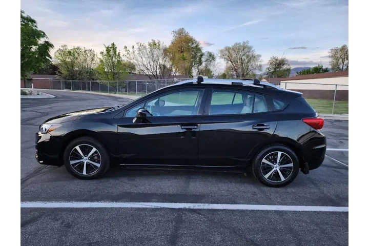 $13500 : 2019 Impreza Premium image 6