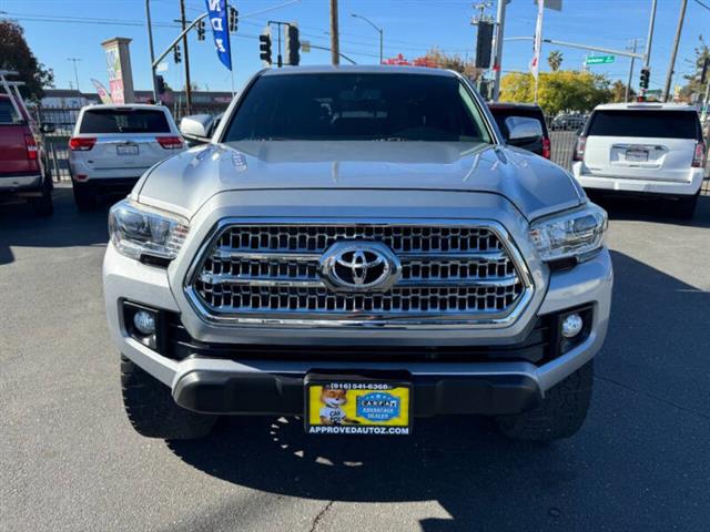 $27998 : 2017 Tacoma TRD Off-Road image 4