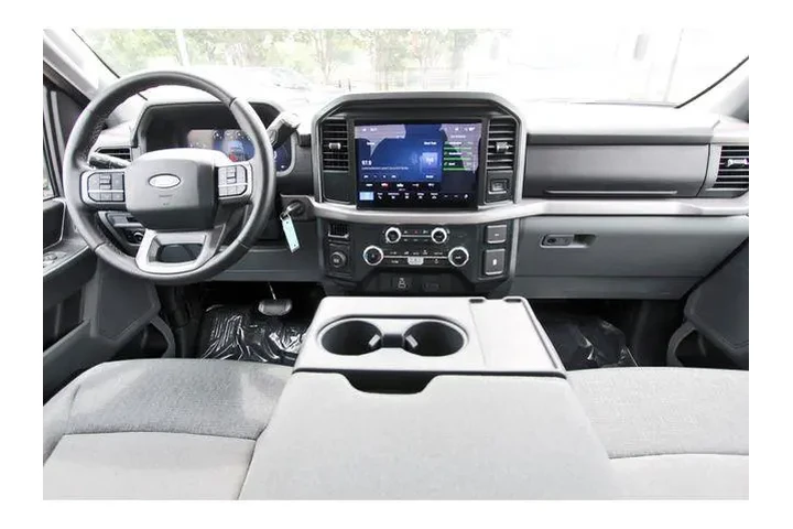 $39993 : Ford F-150 2025 4x2 XLT 4dr image 8