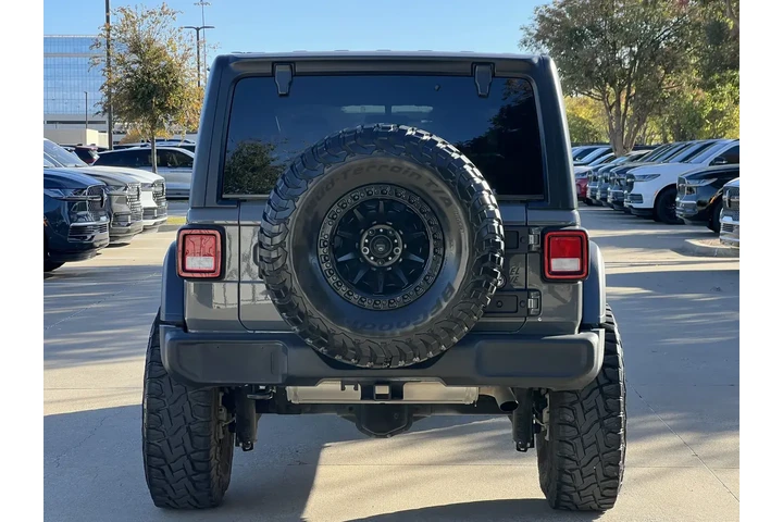 $27999 : Jeep Wrangler Unlimited 2022 image 8