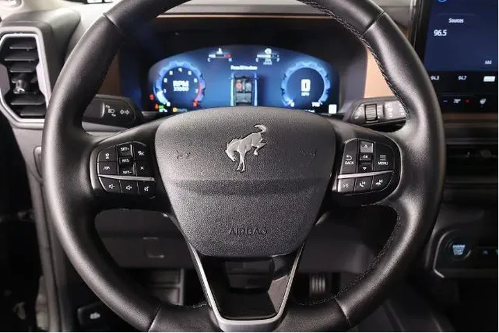 $30023 : Ford Bronco Sport 2025 AWD O image 3