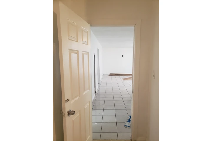 $850 : Cuarto de Renta Los Angeles image 4