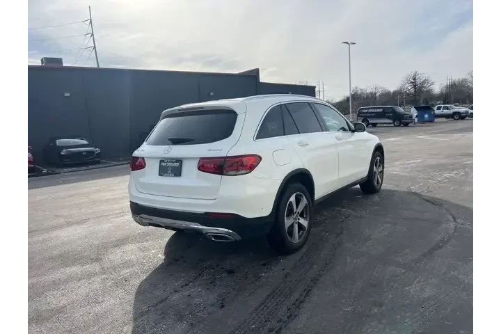 $33980 : Mercedes-Benz GLC 2022 AWD G image 8