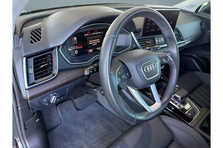 $29898 : Audi Q5 2023 AWD quattro Pre image 3