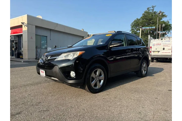$12999 : 2015 RAV4 XLE image 4