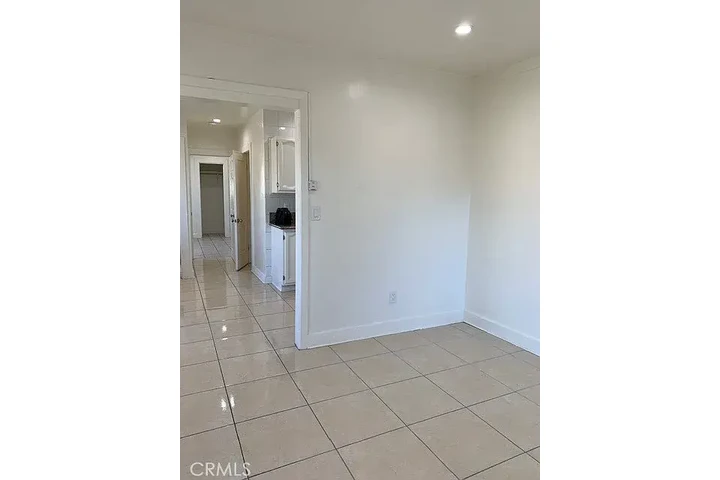 $1500 : Modern 1BD 1BT available image 1