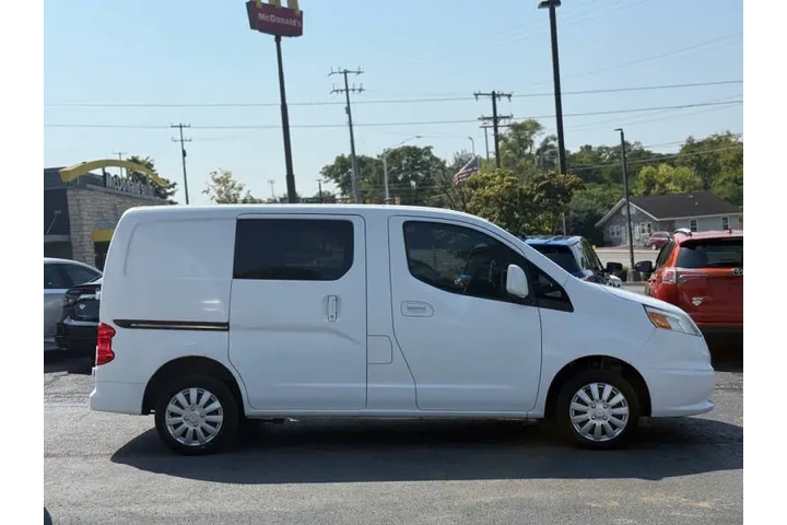 $10495 : 2015 City Express LT image 6