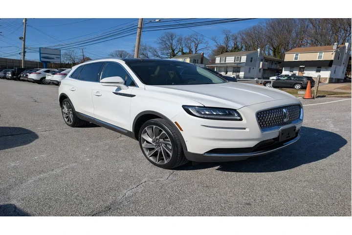 $35500 : Lincoln Nautilus 2022 AWD Re image 8