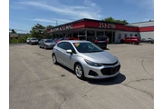$7980 : 2019 Cruze LS thumbnail