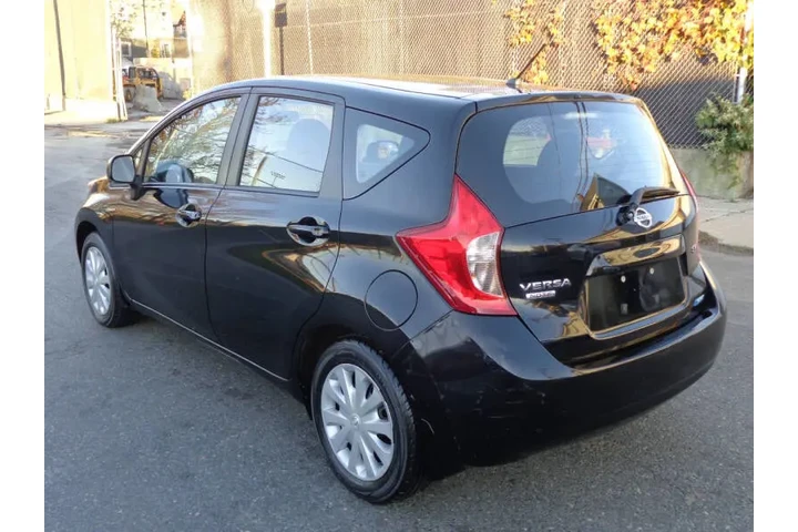 $6950 : 2014 Versa Note S Plus image 5