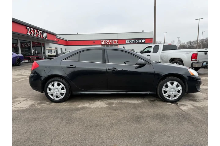 $2450 : 2010 G6 4dr Sdn w/1SB image 1