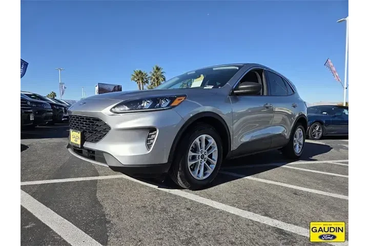 $19900 : Ford Escape 2022 SE 4dr SUV image 3