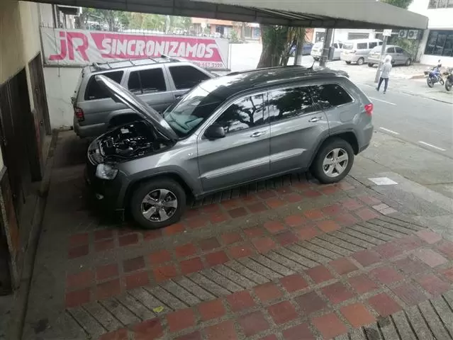 Taller de mecanica automotriz image 4