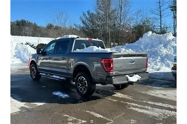 $39391 : Ford F-150 2023 4x4 XLT 4dr image 3