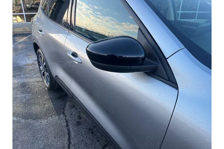 $20995 : Ford Escape 2021 AWD SE 4dr image 3