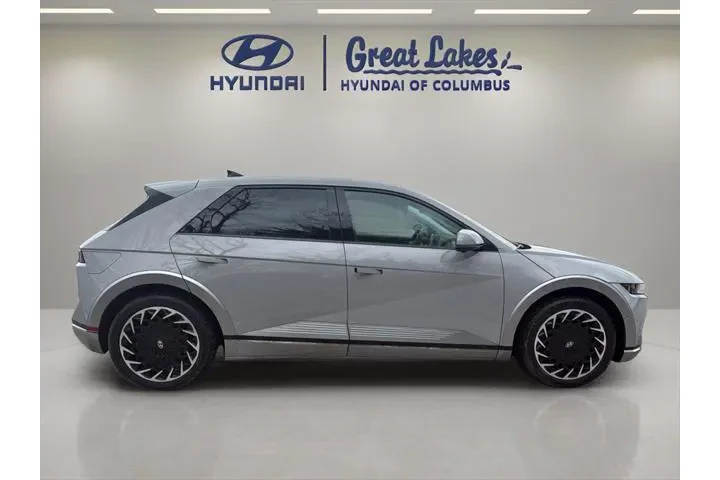 $26977 : Hyundai IONIQ 5 2024 AWD Lim image 6