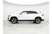 $28998 : Volkswagen Atlas Cross Sport thumbnail