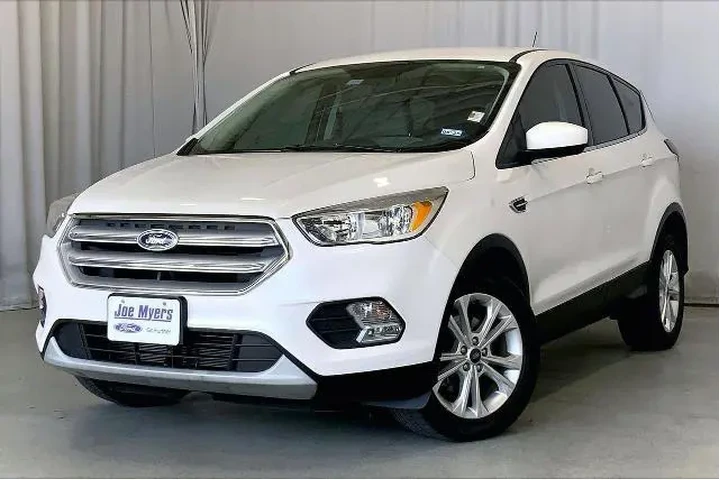$11721 : Ford Escape 2019 SE 4dr SUV image 2