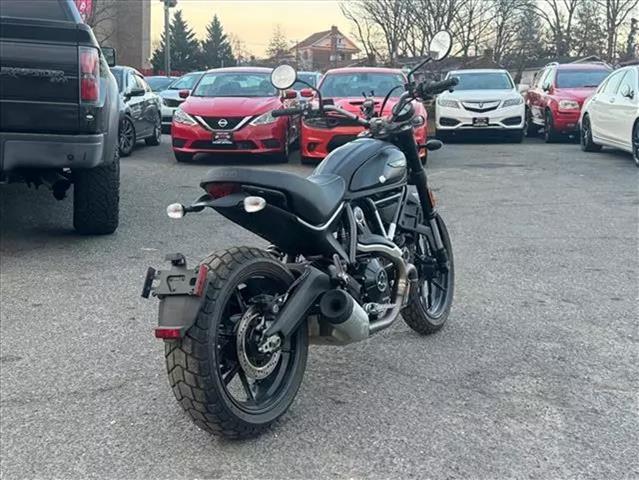 $9500 : 2020 DUCATI SCRAMBLER 1100 image 7