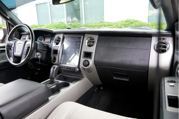 $5995 : 2015 Expedition XLT image 7