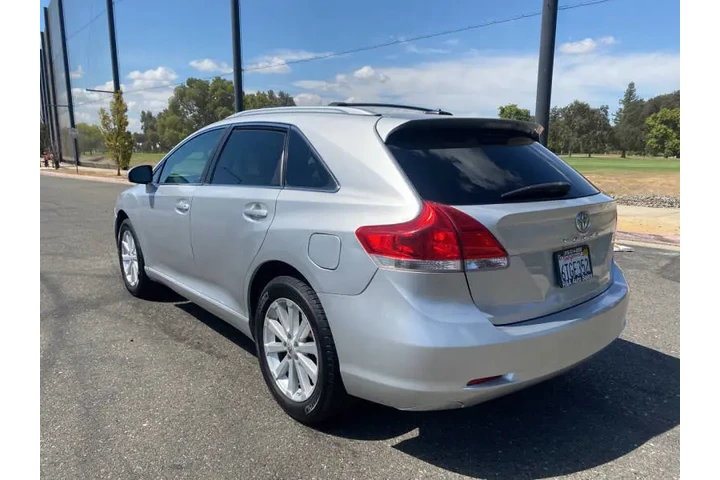 $11495 : 2011 Venza FWD 4cyl image 6
