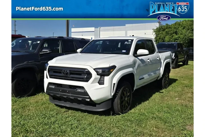 $35213 : Toyota Tacoma 2025 4x2 SR5 4 image 3