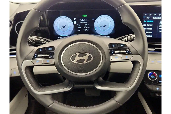 $24998 : Hyundai ELANTRA 2025 Limited image 10