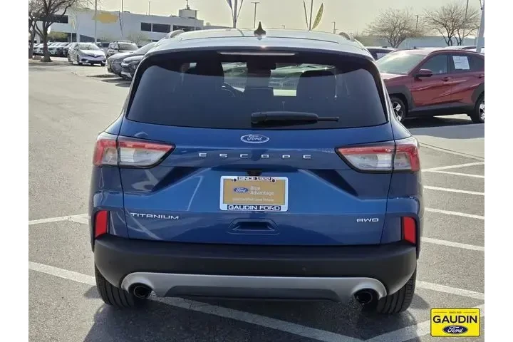 $21900 : Ford Escape 2022 AWD Titaniu image 6