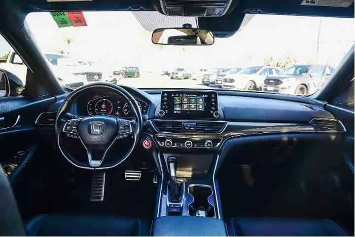 $18995 : Honda Accord 2021 Sport 4dr image 9