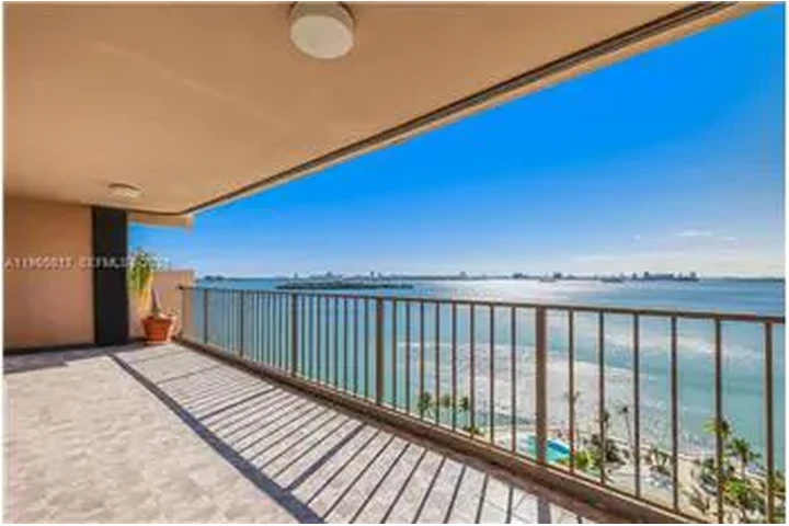 $4600 : Rental property with 2 bedro image 4